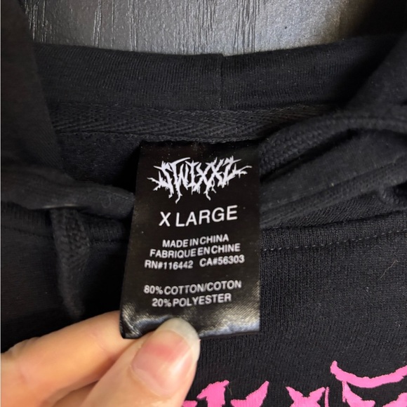 Swixxz Crop Top Spider Hoodie Sweater - Picture 3 of 4